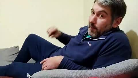 Snapshot of lucifergotharder chatting on 01/14/25, 05:45 Lucifergotharder online show from 01/14/25, 05:45