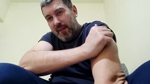 Snapshot of lucifergotharder chatting on 01/25/25, 05:40 Lucifergotharder online show from 01/25/25, 05:40