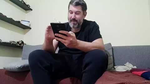 Snapshot of lucifergotharder chatting on 02/23/25, 11:36 Lucifergotharder online show from 02/23/25, 11:36