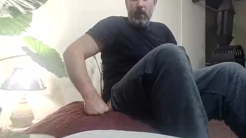 Lucifergotharder online show from 12/15/25, 09:52