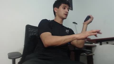 leonel online show from 02/20/25, 02:18