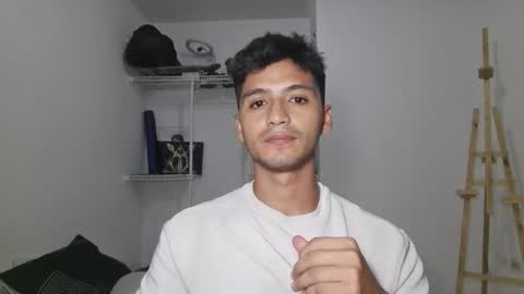 leonel online show from 02/25/26, 01:15