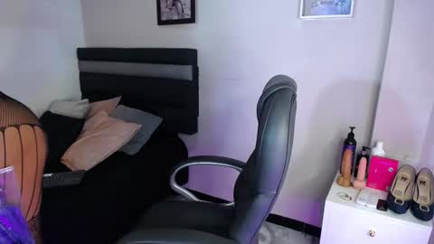 Luci online show from 10/23/25, 07:45