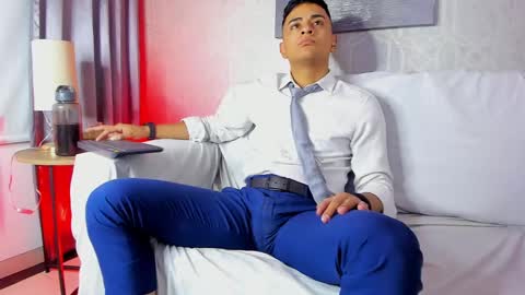 Leo online show from 01/21/25, 02:26