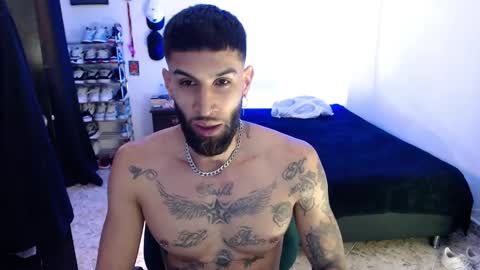 Snapshot of luciifer_hills chatting on 01/01/25, 03:03 luciifer_hills online show from 01/01/25, 03:03