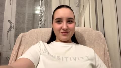 Sofia online show from 12/13/25, 09:53