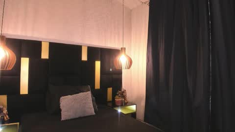 Snapshot of lucio__fox chatting on 02/01/26, 12:15 Lucio online show from 02/01/26, 12:15