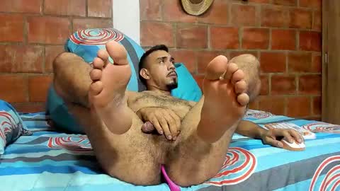 Snapshot of luck_andrew chatting on 12/15/25, 12:09 luck_andrew online show from 12/15/25, 12:09