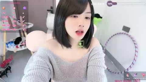 Snapshot of luckaisha chatting on 12/19/25, 05:09 luckaisha online show from 12/19/25, 05:09