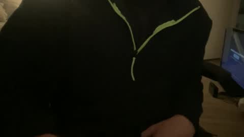 Snapshot of luckboy698 chatting on 12/02/24, 11:51 luckboy698 online show from 12/02/24, 11:51