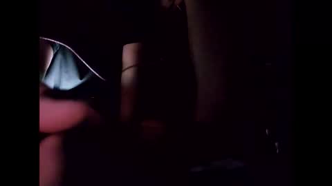 Snapshot of luckilyfound33 chatting on 03/19/26, 04:49 luckilyfound33 online show from 03/19/26, 04:49