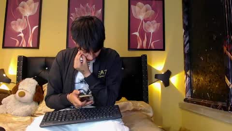 luckk_ online show from 04/21/26, 07:03