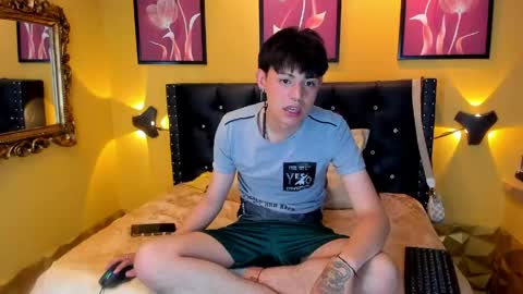 luckk_ online show from 05/20/26, 06:41