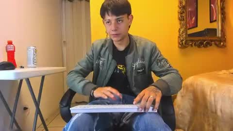 luckk_ online show from 06/25/26, 05:12