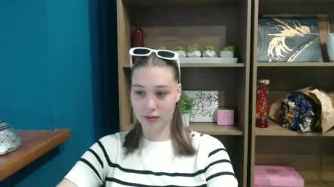 Snapshot of lucky_barbie chatting on 05/14/26, 08:32 Grace online show from 05/14/26, 08:32