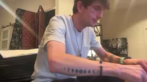 Snapshot of lucky_bme chatting on 01/14/26, 01:55 lucky_bme online show from 01/14/26, 01:55