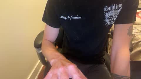 Snapshot of lucky_bme chatting on 02/20/26, 06:19 lucky_bme online show from 02/20/26, 06:19