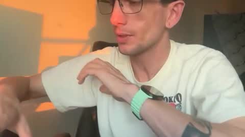 Snapshot of lucky_bme chatting on 03/14/26, 11:54 lucky_bme online show from 03/14/26, 11:54