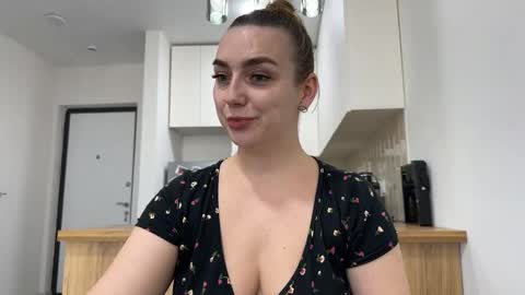 Snapshot of lucky_foryou_baby chatting on 11/21/25, 12:15 lucky_foryou_baby online show from 11/21/25, 12:15