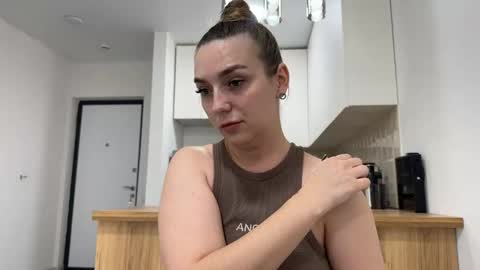 Snapshot of lucky_foryou_baby chatting on 11/25/25, 12:38 lucky_foryou_baby online show from 11/25/25, 12:38