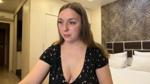 Snapshot of lucky_foryou_baby chatting on 03/20/26, 08:03 lucky_foryou_baby online show from 03/20/26, 08:03