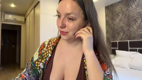 lucky_foryou_baby online show from 04/10/26, 05:01