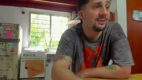 Snapshot of lucky_littlehorse77 chatting on 04/07/26, 05:57 Luca Lucky online show from 04/07/26, 05:57