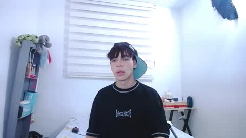 lucky_strickee online show from 10/13/25, 03:50