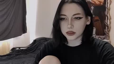 Snapshot of luckybastrad0677 chatting on 07/01/26, 01:34 luckybastrad0677 online show from 07/01/26, 01:34