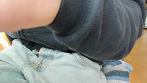 Snapshot of luckydrakex chatting on 02/10/26, 01:04 Lucky online show from 02/10/26, 01:04