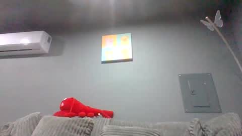 luckygirl96 online show from 10/21/25, 01:39