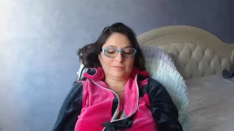 luckylinda23 online show from 10/05/25, 09:18