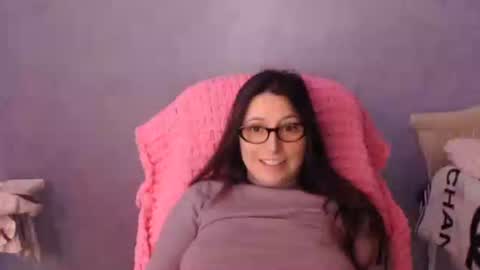 luckylinda23 online show from 04/09/26, 04:23