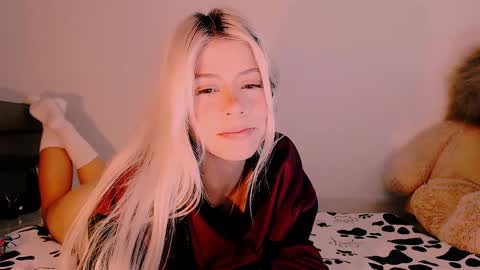 luckysapphire777 online show from 02/08/25, 04:36