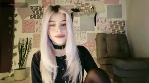 luckysapphire777 online show from 05/05/26, 11:40
