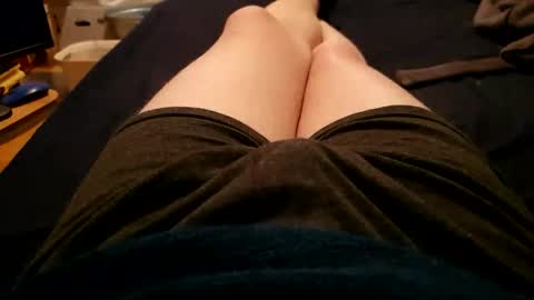 Snapshot of luckyshot91 chatting on 03/06/25, 01:48 luckyshot91 online show from 03/06/25, 01:48