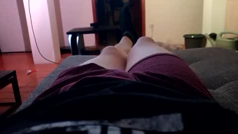 Snapshot of luckyshot91 chatting on 10/29/25, 09:49 luckyshot91 online show from 10/29/25, 09:49