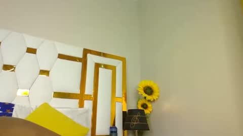 brielle online show from 03/08/25, 06:54