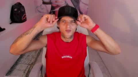 Snapshot of luckyy_boy_ chatting on 04/03/26, 08:51 Lucky online show from 04/03/26, 08:51