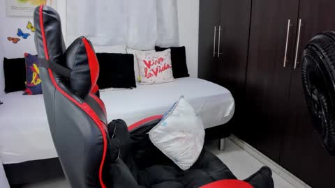 luciana online show from 03/05/25, 09:59