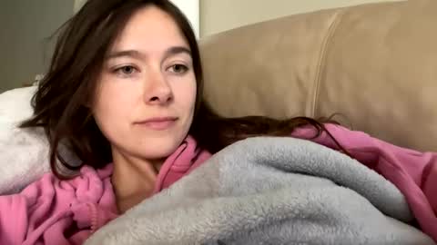 Snapshot of lucy12821 chatting on 03/17/26, 01:14 Lucy online show from 03/17/26, 01:14