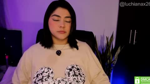 lucy online show from 06/03/26, 02:25