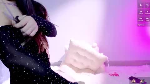 Snapshot of lucy741540 chatting on 12/04/25, 01:48 lucy741540 online show from 12/04/25, 01:48