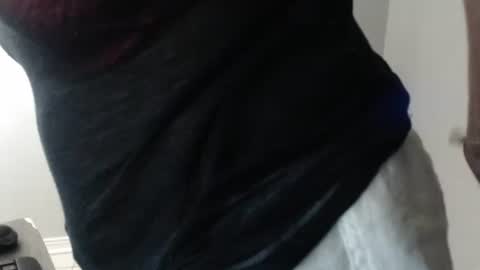 Snapshot of lucy_0000 chatting on 10/25/25, 11:32 lucy_0000 online show from 10/25/25, 11:32