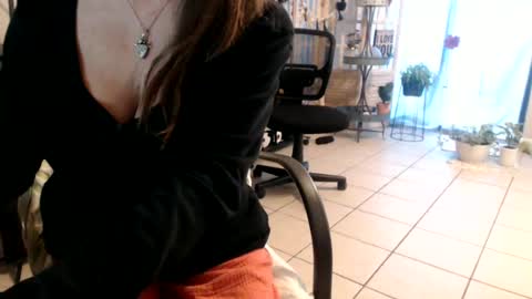 lucy_0000 online show from 06/28/26, 11:55
