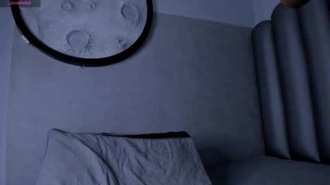   online show from 03/08/26, 02:04