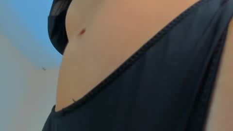 Snapshot of lucy__ray chatting on 02/20/25, 09:53 lucy__ray online show from 02/20/25, 09:53