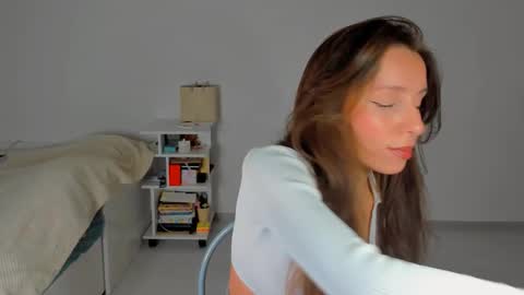 lucy__ray online show from 02/05/26, 10:36