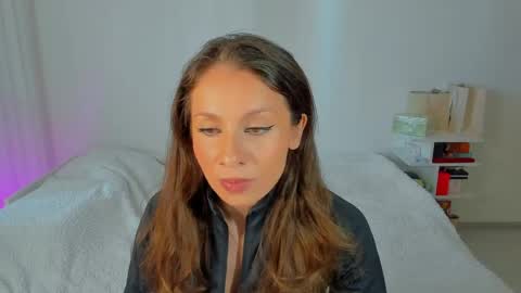 lucy__ray online show from 05/01/26, 10:31