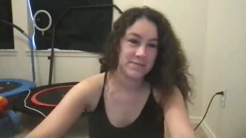 Snapshot of lucy_allison chatting on 03/26/26, 02:11 Lucy online show from 03/26/26, 02:11